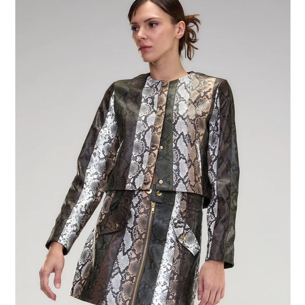 NWT Cynthia Rowley Snake Embossed Vegan Leather Cropped Jacket